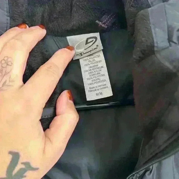 Warm champion vest puffer - Picture 3 of 4